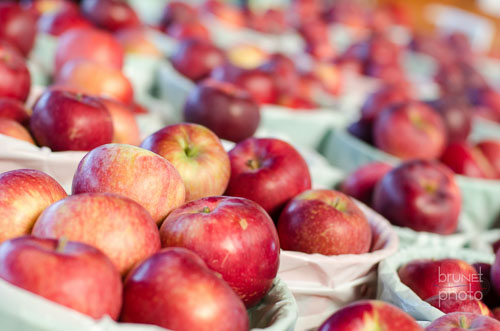 apples in baskets